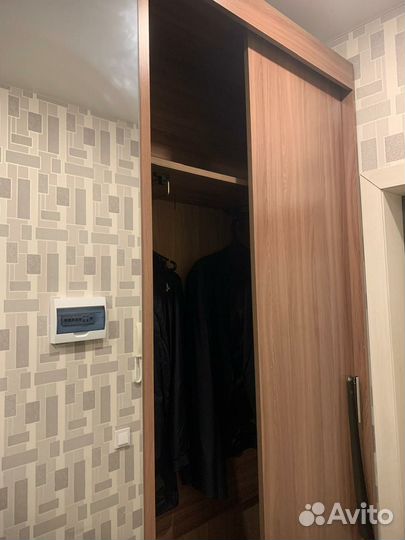Шкаф для одежды с полками бу