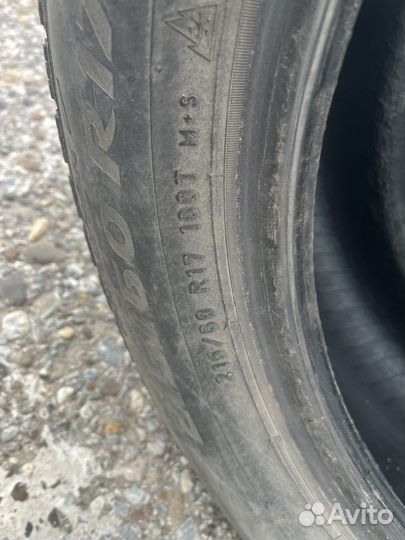 Pirelli Ice Zero 215/60 R17 100T