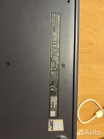 Ноутбук asus
