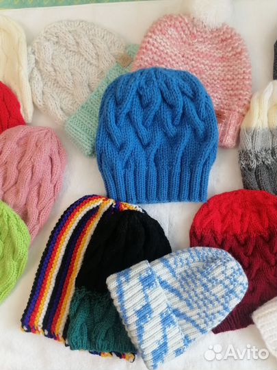Вязанные шапки ручной работы