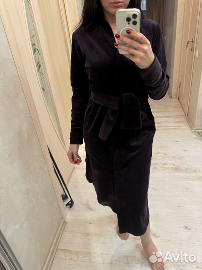 Платье вельветовое 44