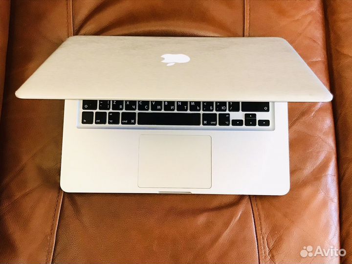 MacBook Pro 13 Core i5/ 16 GB озу/ SSD 250GB