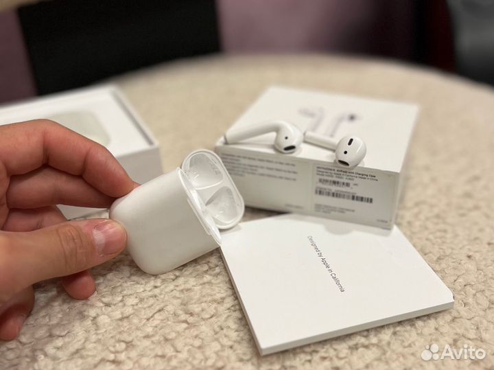 Airpods 2