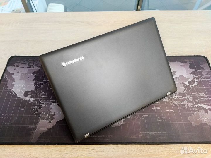 Ноутбук Lenovo для бизнеса + 256Gb SSD / i5