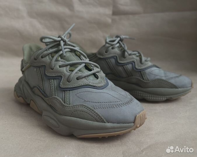 Кроссовки Adidas Ozweego женские