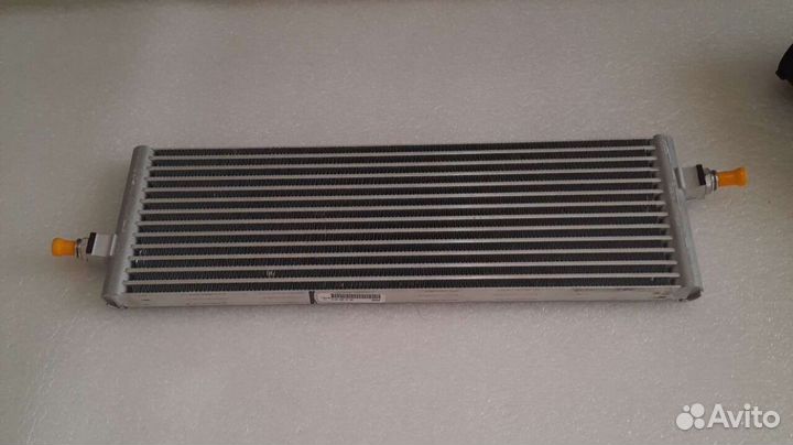 Радиатор маслянный AMG medcedes w166