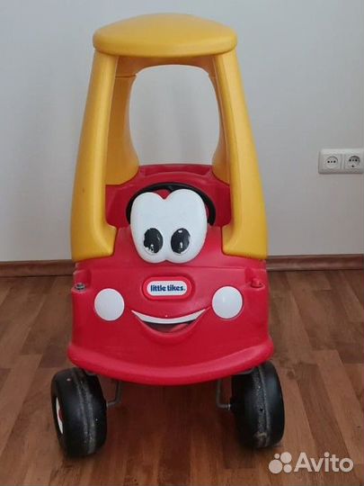 Детская машинка-каталка Little Tikes cozy coupe