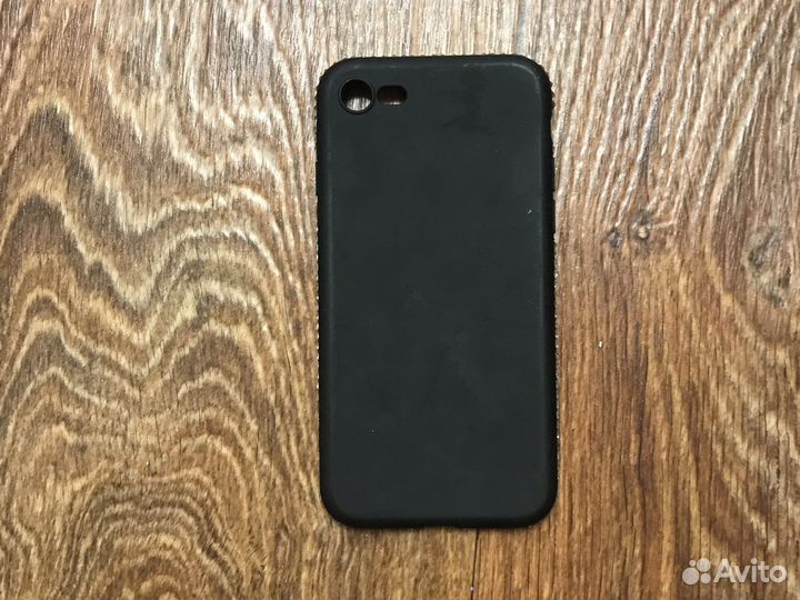 Чехол на iPhone 7