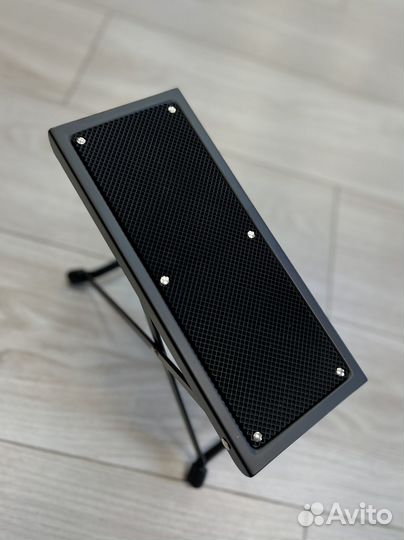 Подставка под ногу гитариста tempo FST100BK