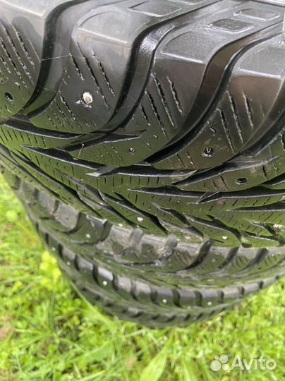 Yokohama Advan A038 235/65 R17
