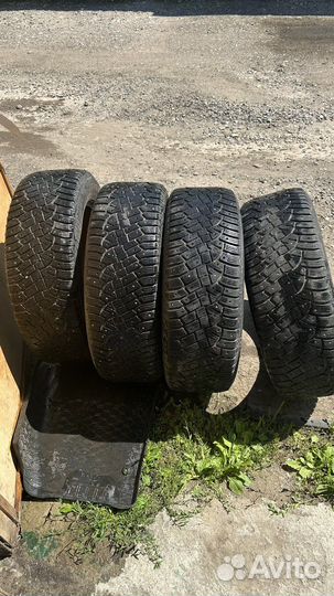 Continental IceContact 2 235/60 R18 107T