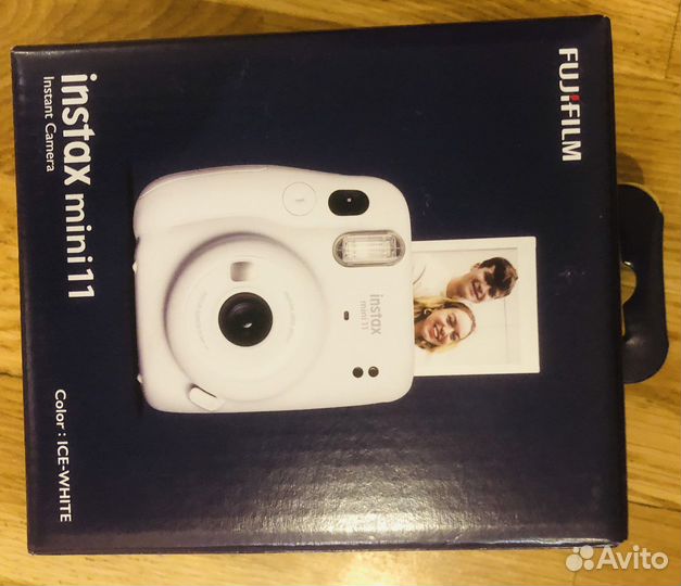 Фотоаппарат Fujifilm instax mini 11