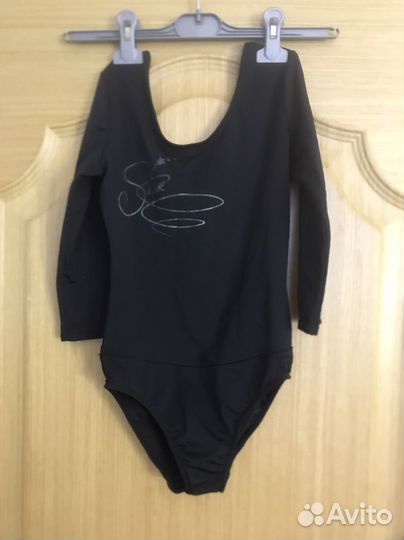 Вещи для фигурного катания и гимнастики