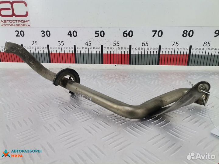 Патрубок отопителя (печки) Volkswagen Touran