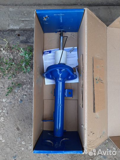 Стойка передняя левая Форд C-Max