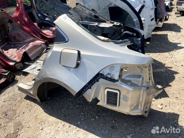 Четверть задняя левая Toyota Corolla e 210