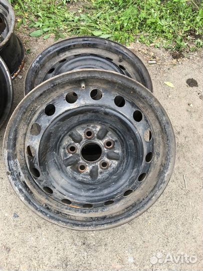 Диски r15 штамповка 2шт