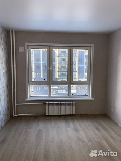 Поклейка обоев