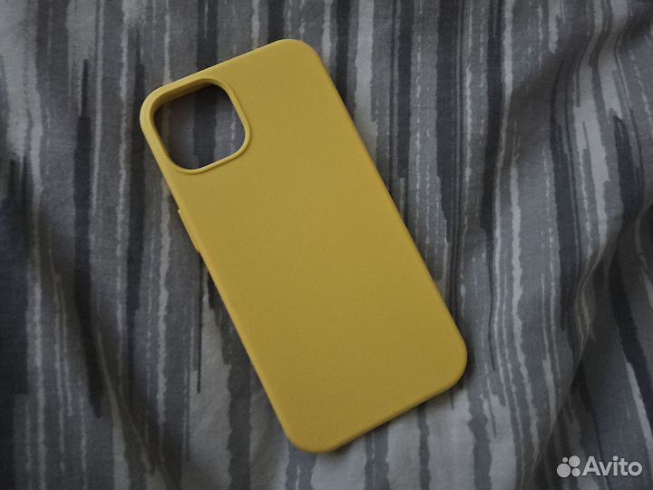 Чехлы на iPhone