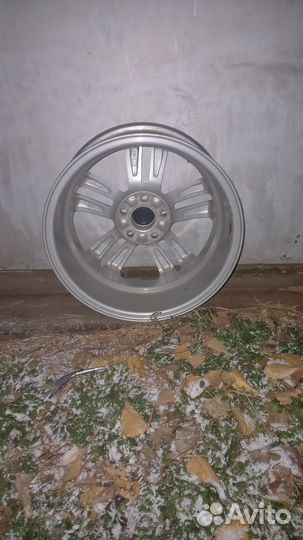 Диск литой X-drive R 15