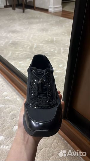 Полуботинки