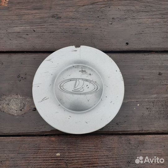 Колпак литого диска лада