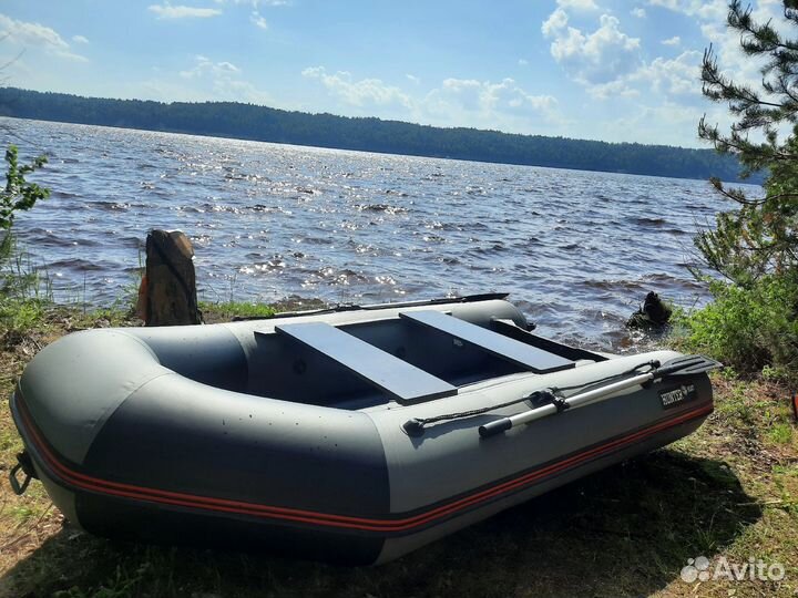 Лодка Hunterboat нднд + мотор 5л.с