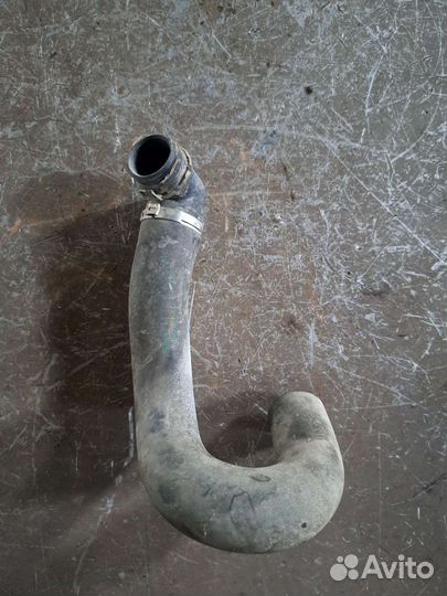 Патрубок воздушного насоса BMW E53