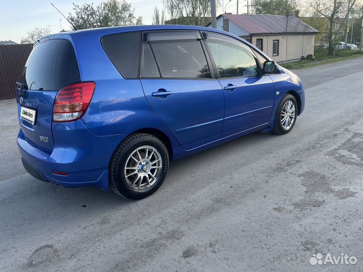 Toyota Corolla Spacio 1.5 AT, 2003, 258 343 км