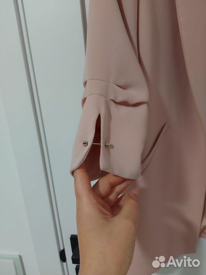 Пиджаки жакет женский 44