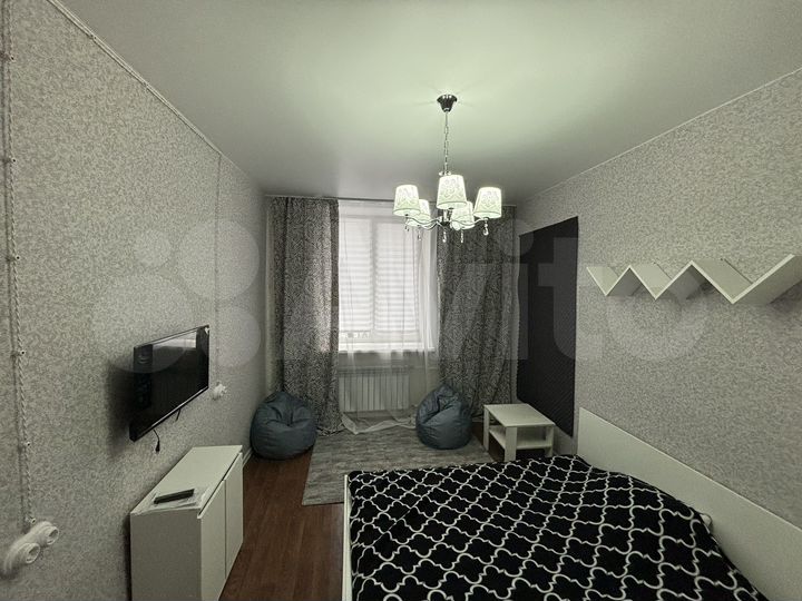 3-к. квартира, 57,1 м², 1/4 эт.