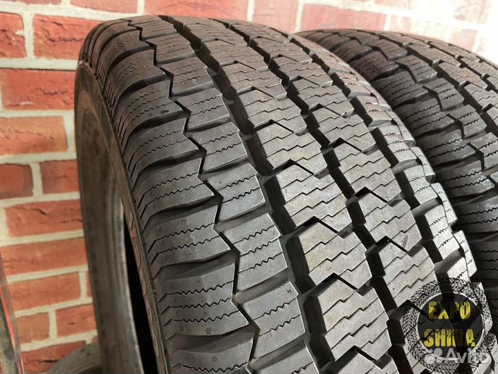 Continental VancoFourSeason 2 235/65 R16C 119R