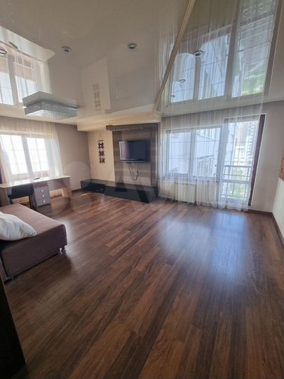 3-к. квартира, 90 м², 7/9 эт.