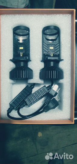 Led лампы h4 с линзой 2шт