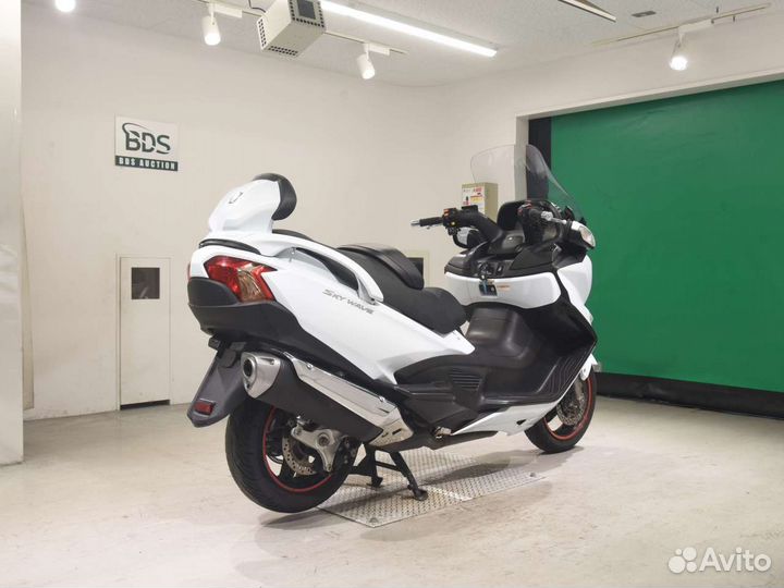 Suzuki skywave 650LX