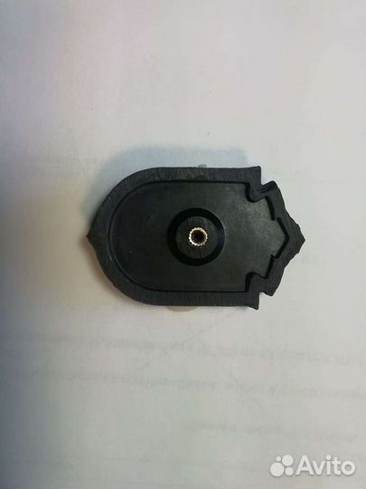 Шильдик Латвия 137