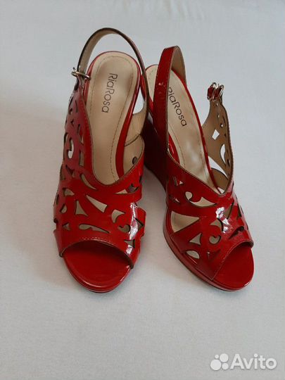 Босоножки 36-37 Эконика