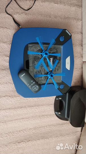 Робот пылесос philips