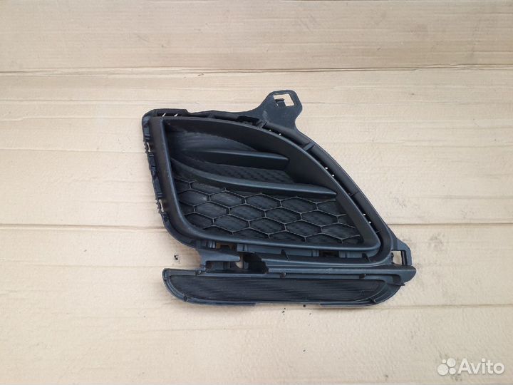 Накладка переднего бампера правая Mazda 6GH