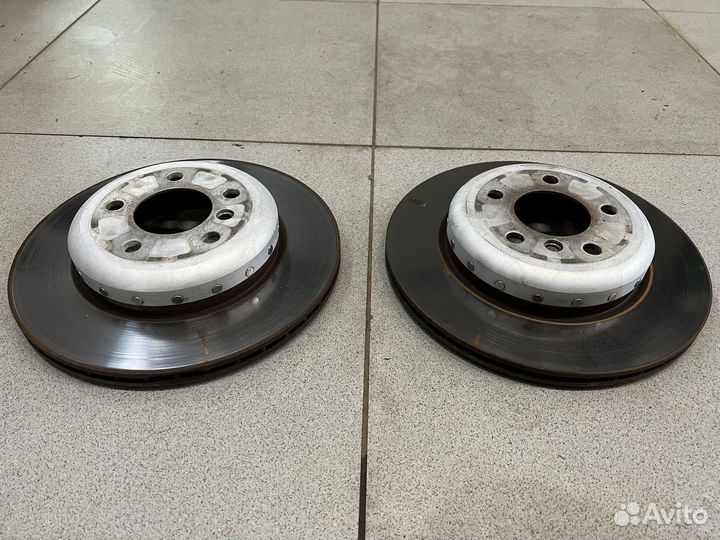 Задние суппорта и диски bmw f10 530D 330мм