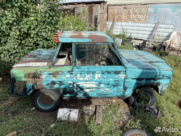 Автомобиль-мотоколяска