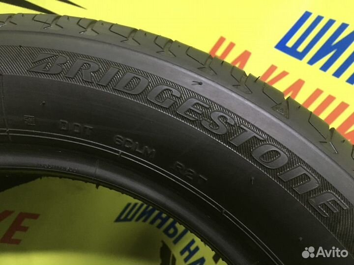 Bridgestone Turanza T001 215/55 R17 94V