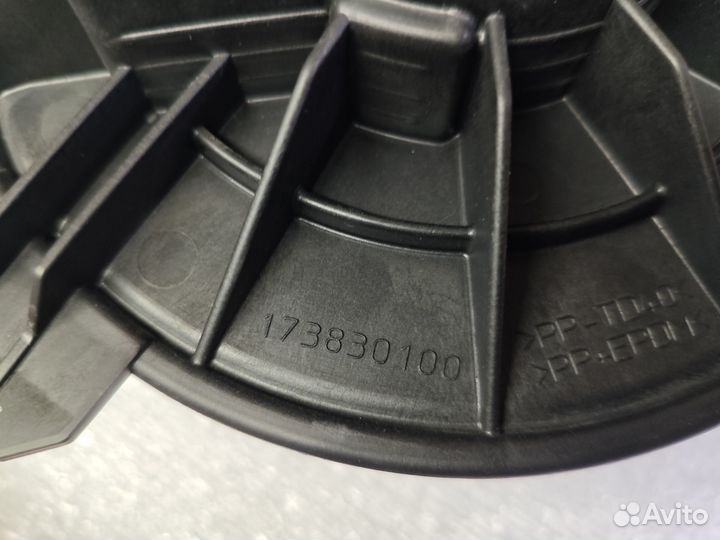 Вентилятор печки Renault Kangoo 2