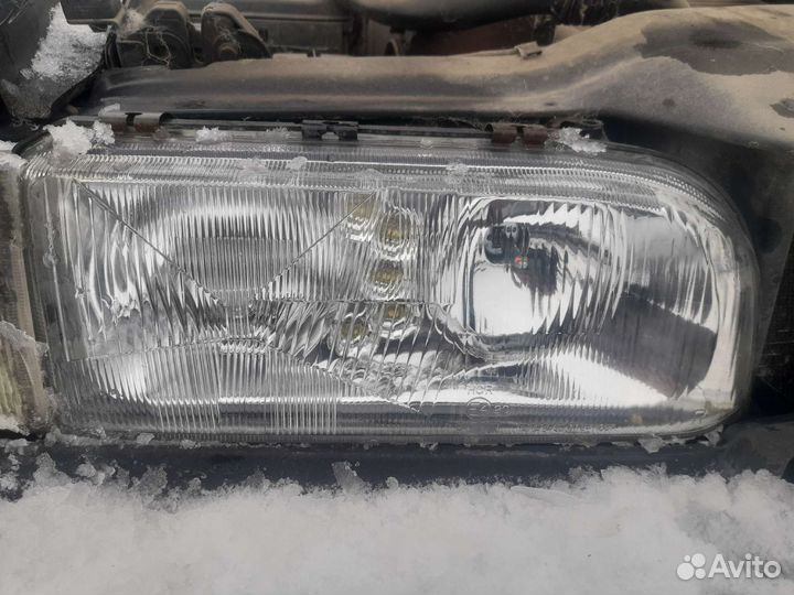 Фары вольво 850