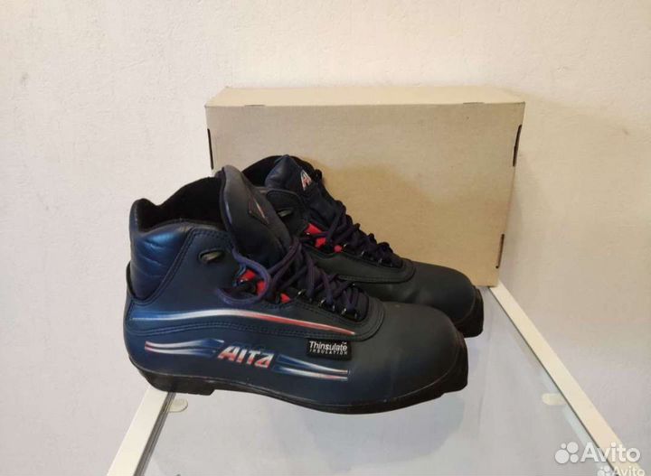 Лыжные ботинки SNS