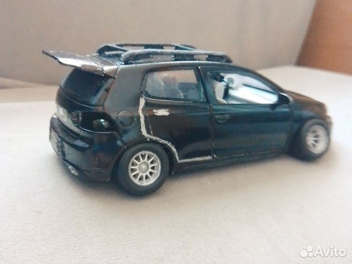 Модель Volkswagen golf 1/32