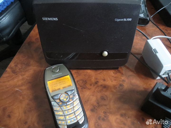 Телефон с базой Siemens Gigaset SL150