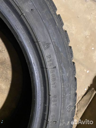 Marshal I'Zen KW22 215/50 R17 95T