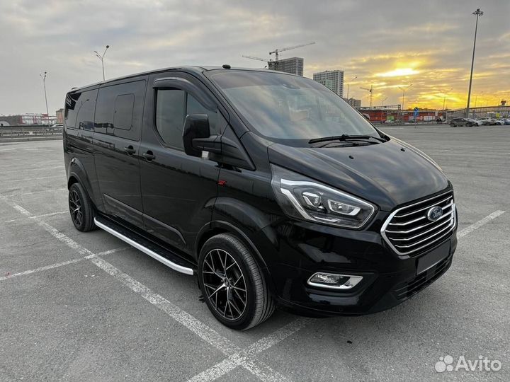 Ford Tourneo Custom 2.0 AT, 2018, 70 000 км