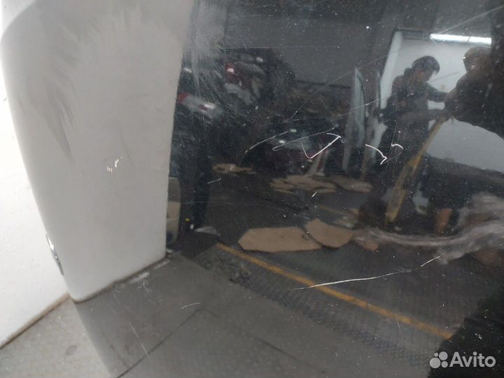 Капот BMW 3 E46, 2004